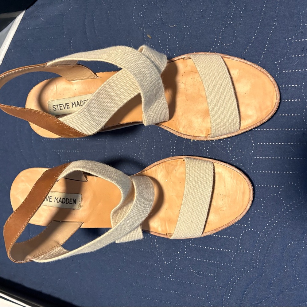 Steve Madden Cream and Tan Women's Sandals